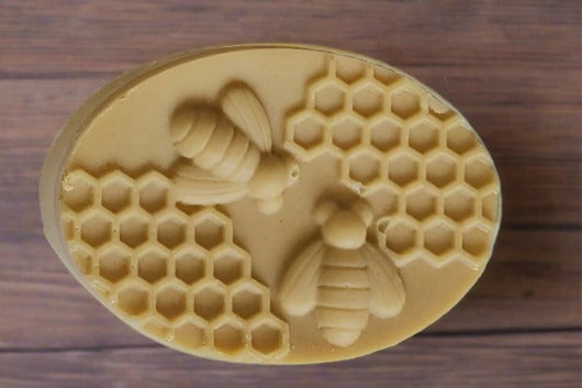 Artisanal Soap Bar: Oatmeal Milk & Honey