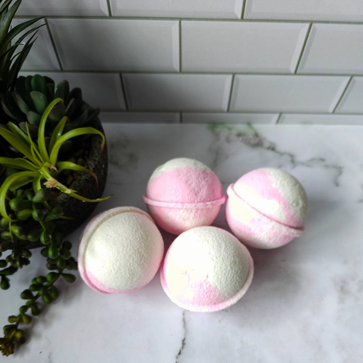 Bath Bomb: Japanese Cherry Blossom