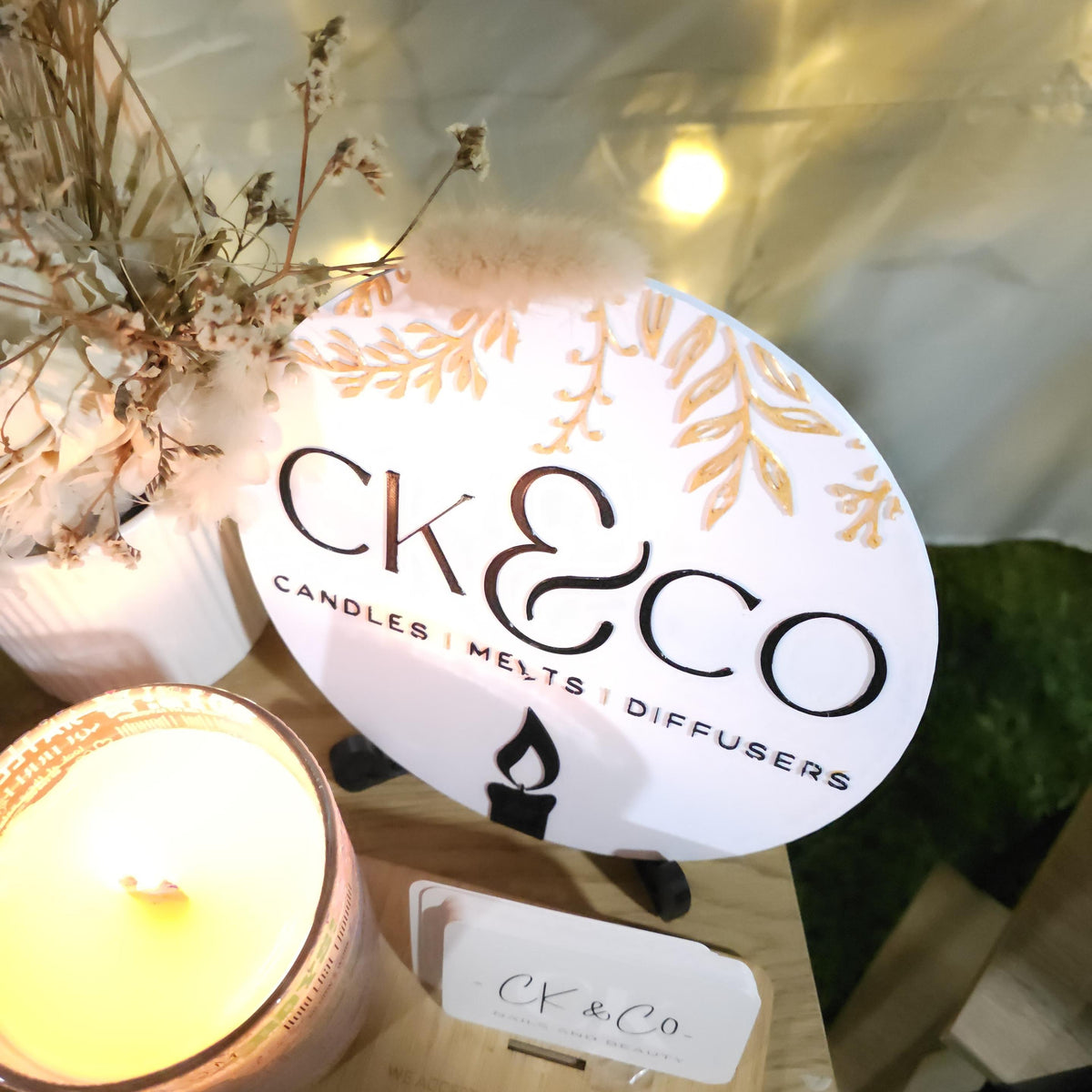 Custom 3D Printed Logo Sign – Circular Brand Display with Easel